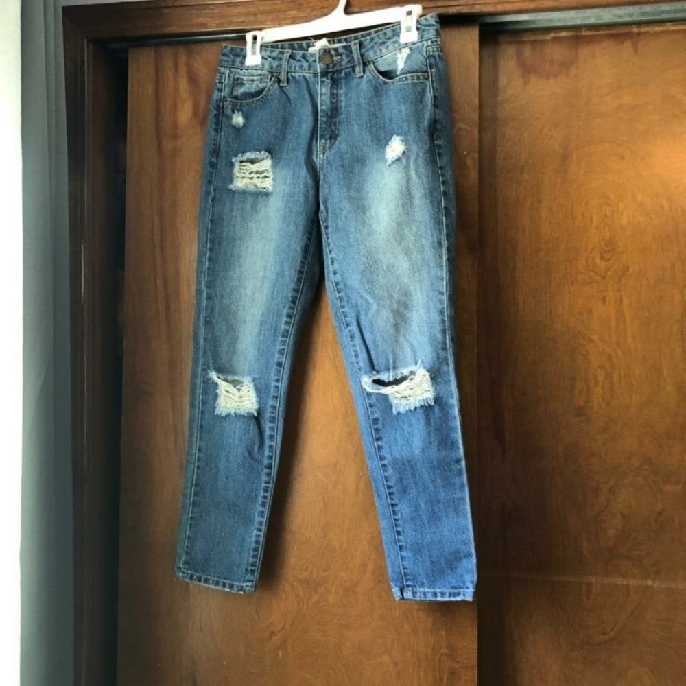 Blue ripped mom jeans